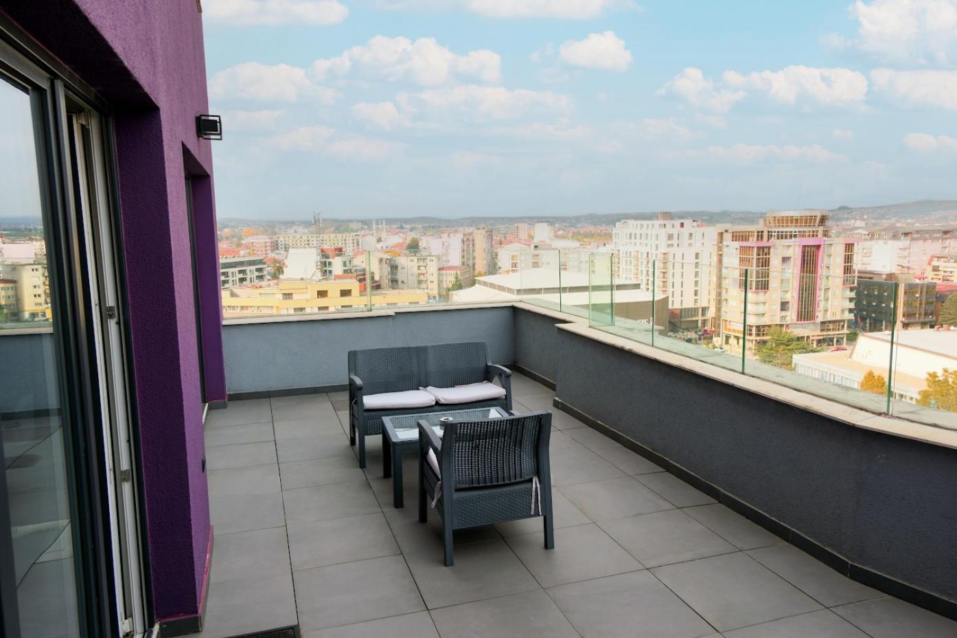 Hotel 12 Gjakova Exterior foto